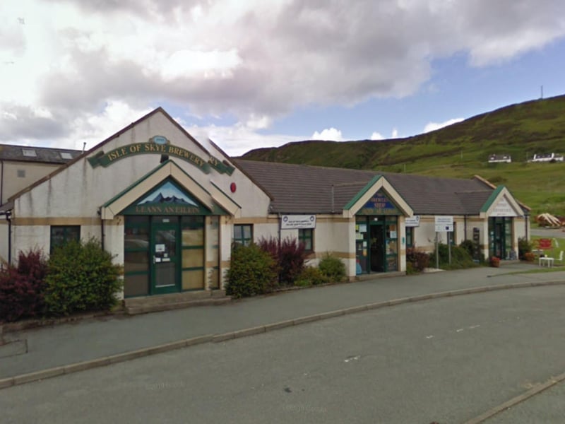 A group of school teacher friends came up with the idea of opening a brewery on Skye in 1992 and they now produce a range of beers including the popular Skye Red. While there is no tour of the distillery, visitors are welcome at the brewery shop to buy and taste beers.