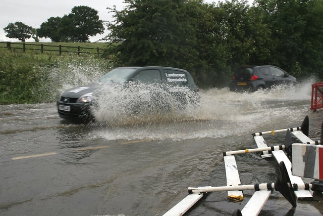 Flooding on Dunston Lane in 2007