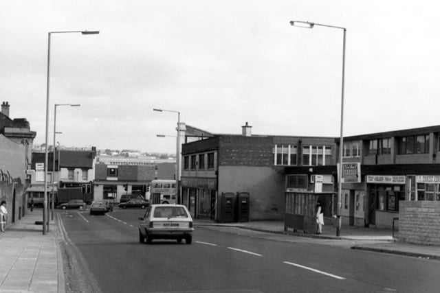 Silver Pan English and Chinese takeaway on Staniforth Road, Darnall, Sheffield, looking towards Attercliffe Road, in July 1989. Also pictured is Ernest Jennings ironmongers