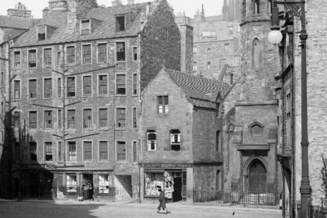 A view of the Grassmarket from Candlemaker Row in 1950.