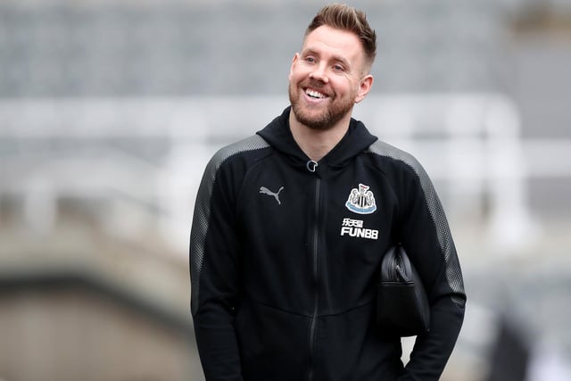 The 34-year-old goalkeeper is still looking for a new club, after being released by Newcastle back in June.