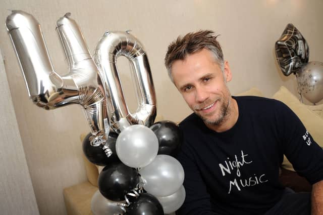Richard went to school at St Peter's Church of England Primary on Bellamy Road, Mansfield before going to Worksop College. The 44-year-old became a household name when he landed a presenting role on CBBC's Blue Peter. His other TV roles include The Big Breakfast, Good Morning Britain. In 2016 Bacon became the presenter of The National Geographic Channel's documentary/panel discussion TV series, Explorer.