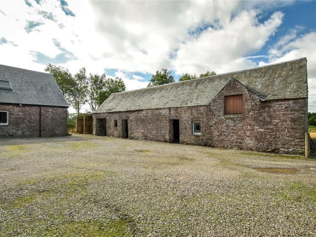Barns.