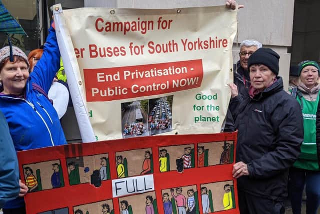 The Better Buses for South Yorkshire campaign was front and centre outside the Department for Transport building as members of Sheffield Greenpeace, Sheffield XR and other regional climate groups gathered.