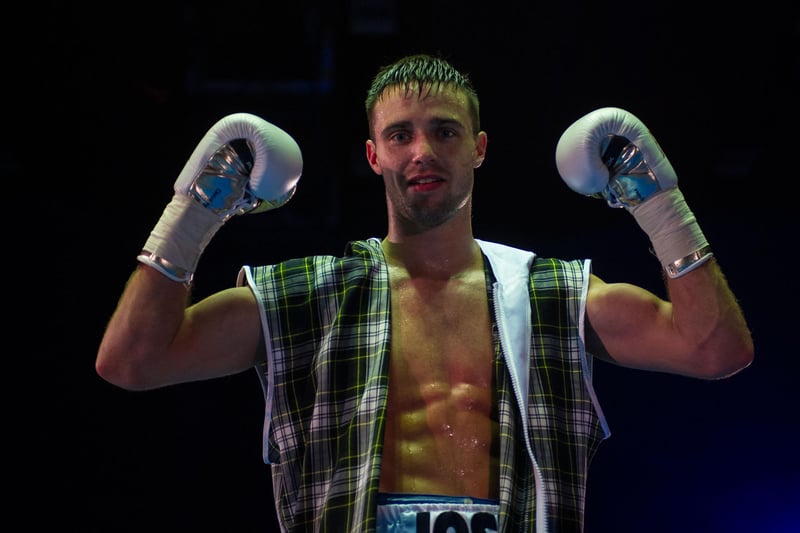 In November 2015 Josh Taylor produced another ruthless display to stop Romanian Daniel Cosman Minescu in the opening round at the Waterfront Hall in Belfast to make it a hat-trick of victories since switching to the paid ranks in June.