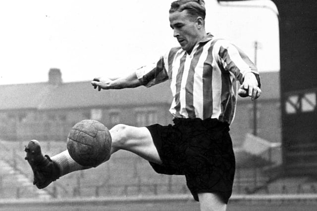 England footballer and cricketer, Willie Watson, was just one of many Sunderland players who supplemented their income by running a shop. The wing half made 211 appearances for Sunderland between 1946 and 1954 and also played for England.