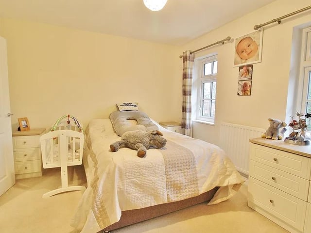 This two bedroom flat in Newlands Avenue, Waterlooville, is on sale under a shared ownership basis for £105,000. It is listed by Jeffries & Dibbens Estate and Lettings Agents - Waterlooville.