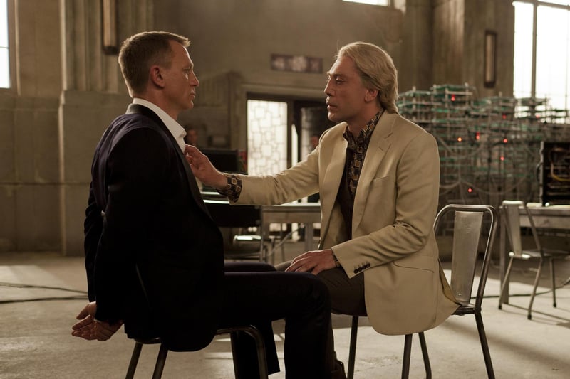 Daniel Craig, Javier Bardem
Skyfall - 2012
Director: Sam Mendes