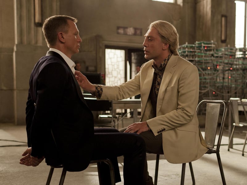 Daniel Craig, Javier Bardem
Skyfall - 2012
Director: Sam Mendes