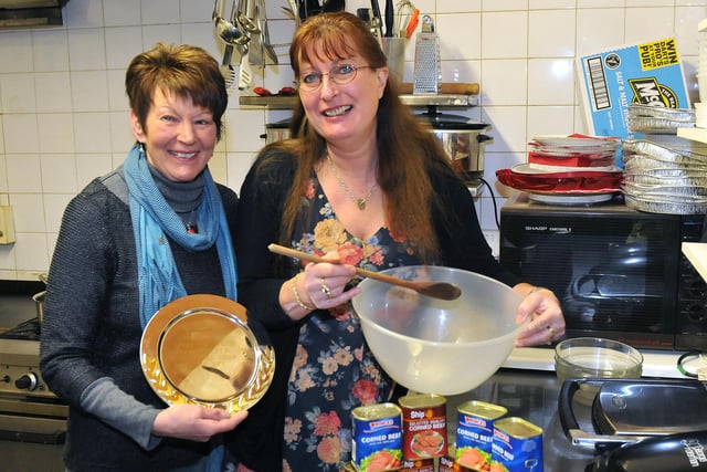 Gill Murray was a champion corned beef pie maker in 2012 and here she is with the landlady of The Causeway Thema Adams.