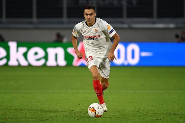 Arsenal have entered the race for Chelsea-linked left-back Sergio Reguilon (AS), while Willian’s move to the Emirates is expected to be confirmed this weekend. (Metro)