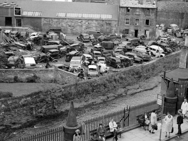Overlooking the cars in a scrapyard behind Stockbridge's Deanhaugh Street in August 1966.