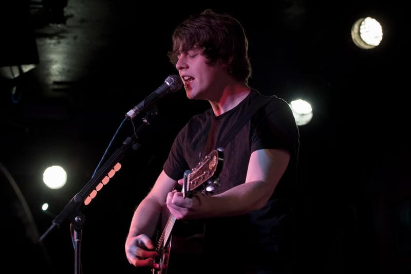 Jake Bugg is Nottingham through and through - apart from the Madchester bowl cut and the voice like a mid-20th century American deep South skiffle troubadour - and he reiterated his love for the city by sponsoring his beloved Notts County in 2017. The songwriter has even come back for more by getting his name across the front of this season's away kit. 

(Photo by John Phillips/Getty Images)