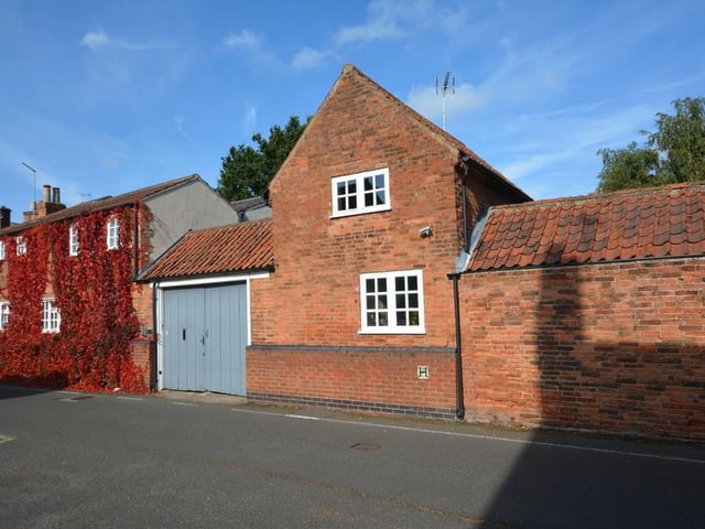 Another view of the period property on Burgage Lane, Southwell. It just oozes history, doesn't it?