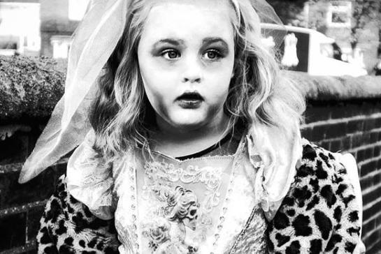 Another spooky costume. Taken by @jadehakin