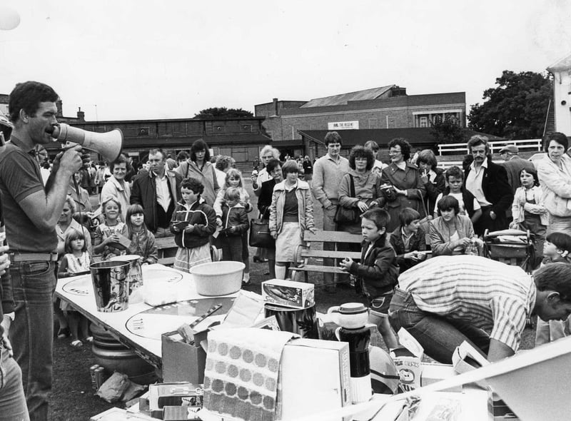 The Wood Terrace Field Day in September 1981. Were you there?
