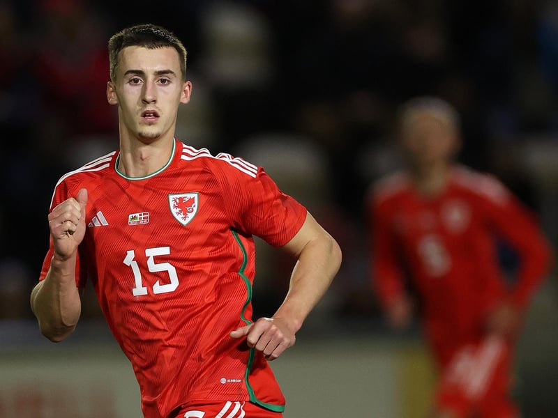 Owen Bevan's quad injury resulted in his Hibs loan from Bournemouth being cut short without him kicking a ball.