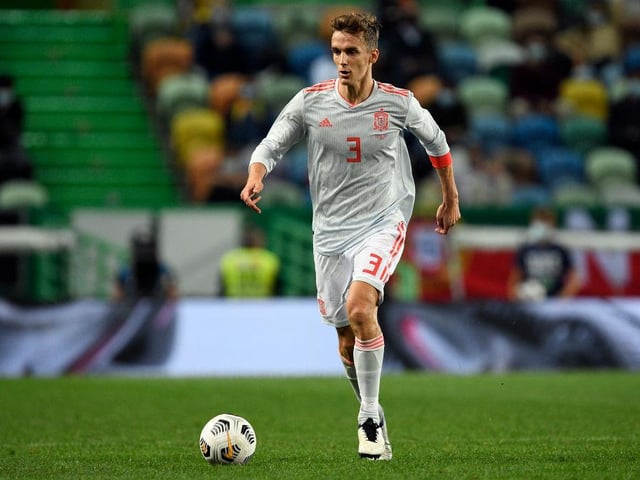 Leeds United defender Diego Llorente is viewed as the "weakest piece of the puzzle" in Spain's backline, and could face an uphill battle to secure a place in next summer's Euro squad. (El Desmarque) 

Photo by Octavio Passos/Getty Images