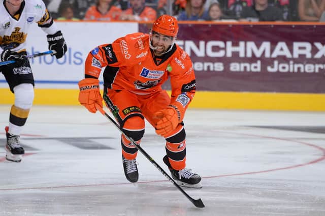 Daniel Ciampini in action for the Steelers.