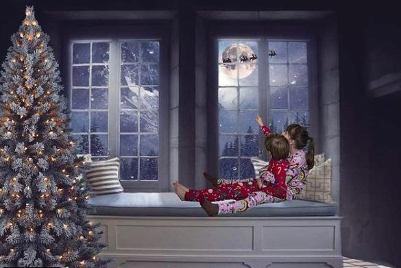 Children looking longingly out the window for Santa. By @si_s_place