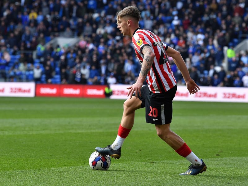The young, talented winger is a target for multiple Premier League clubs, including Everton. The Northern ECHO are reporting that the Sunderland star is being watched by Bournemouth, Burnley, Crystal Palace, Leicester, Southampton, West Ham and Wolves.
