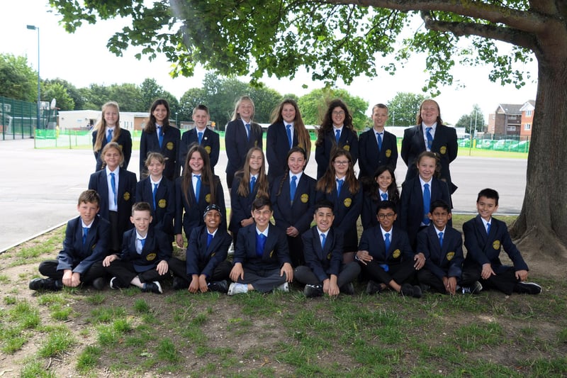 Year 6 Leavers 2021 Arundel Court Primary Academy Fyning Street Portsmouth Class 6MB FORMAL