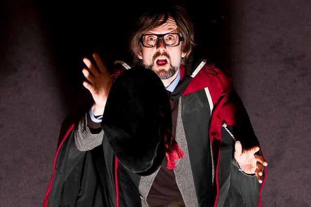 Jarvis Cocker, musician and artist, in his robes before receiving his honorary doctorate from Sheffield Hallam University at Sheffield City Hall in 2009o