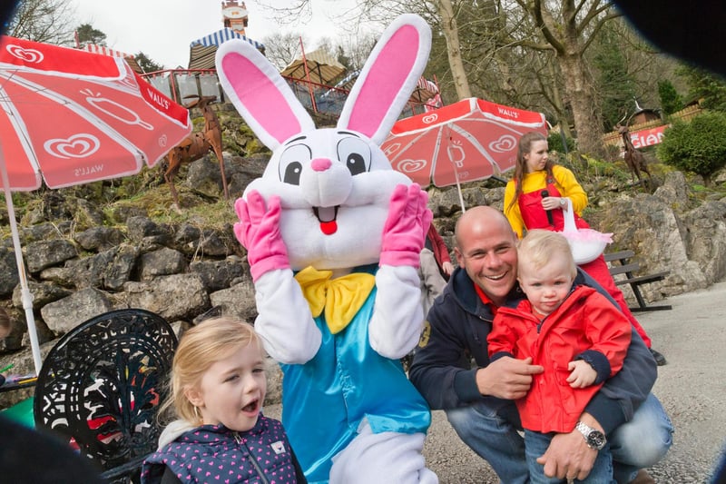 A family enjoying Easter at  Gulliver's Kingdom, Matlock Bath in 2016