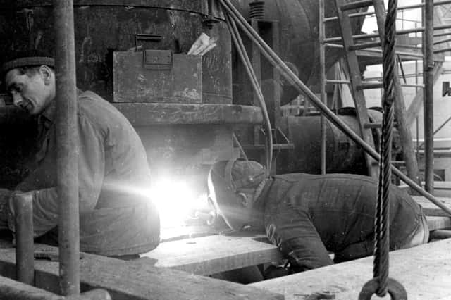 An undated shipyard photo from the Gazette archives. Do you remember scenes like this in the shipyards?