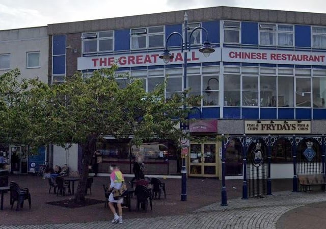 The Great Wall Chinese Restaurant, in the High Street, Gosport, is rated ninth by Tripadvisor. It has a 4 star rating from 290 reviews.
