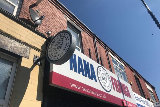Nana Franca is doing any regular pizza, pasta or lasagne for £5.50 for delivery to SR5, SR6 or NE36. You can also pre-order a Sunday roast for £9.95.