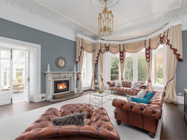 Drawing room.