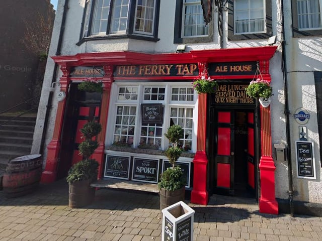 Ferry Tap, at 45 High Street Lothian, EH30 9HN, has a rating of 4.5 from 215 reviews.