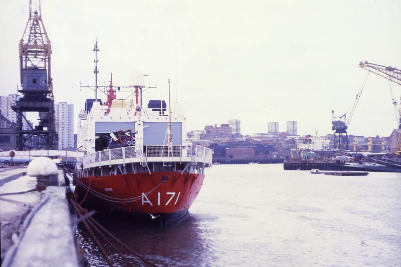 HMS Endurance at Corporation Quay in November 1982.