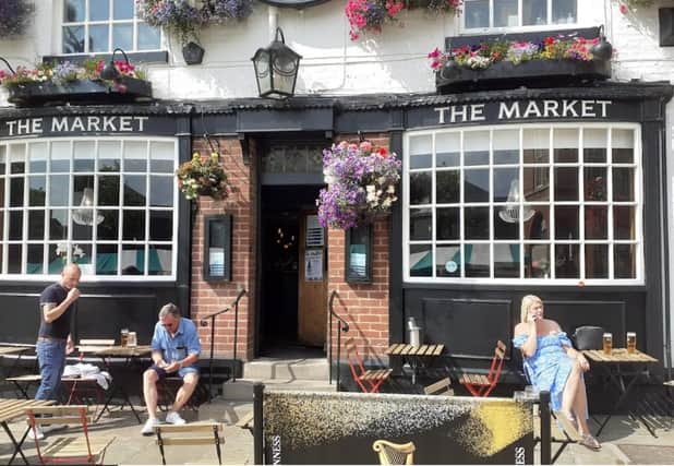 The Market Pub, 95 New Beetwell Street, S40 1AH. Rating: 4.5/5 (based on 940 Google Reviews). "Gorgeous food, relaxed atmosphere. Waiting staff very efficient and friendly."