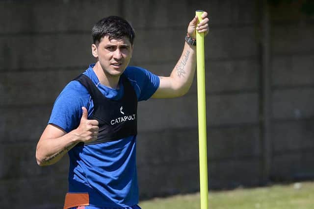 Sheffield Wednesday forward Fernando Forestieri gives a thumbs up in his return to training this week.