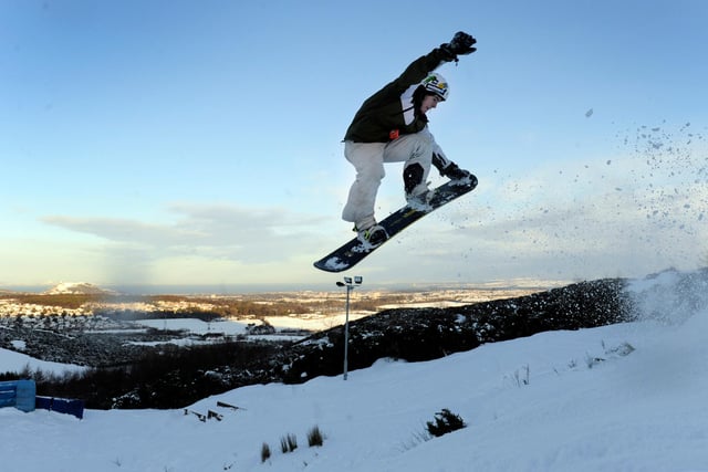 Skiers and snowboarders were able to ski on real snow and off piste at the Midlothian Ski Centre, Hillend, near Edinburgh. Pictured is Dan Fox (15), from Newton Grange. 6th January 2010.