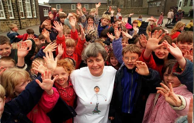 Head teacher Valerie Jackson says goodbye to some of her pupils as she retires from  Stannington Infants School (March 1997)