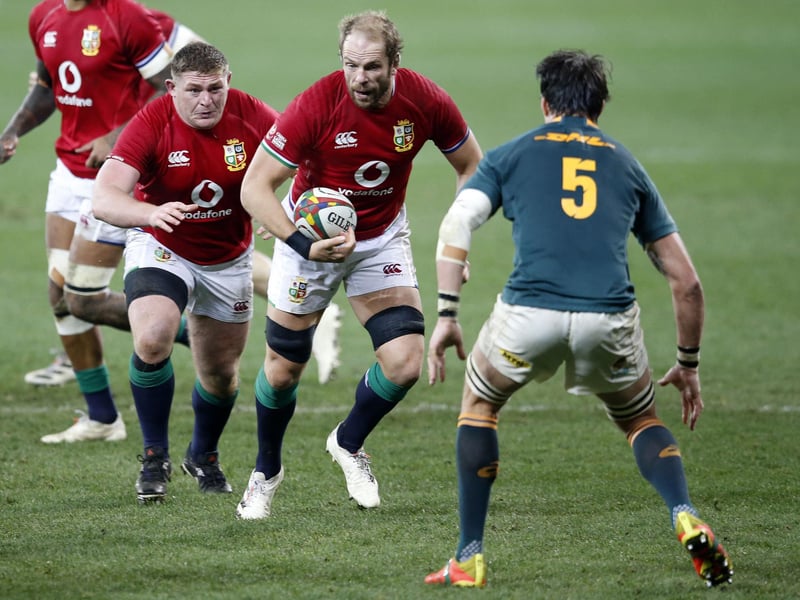 The decision to opt for the lineout that produced Cowan-Dickie’s try, rather than a penalty, was inspired. Played the whole match which was a remarkable achievement given his recent shoulder injury. 9/10