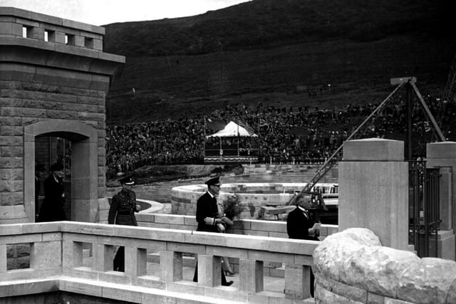 Their Majesties the King and Queen in Sheffield and Derbyshire a the official opening of the ladybower Reservoir, by H M King in 1947