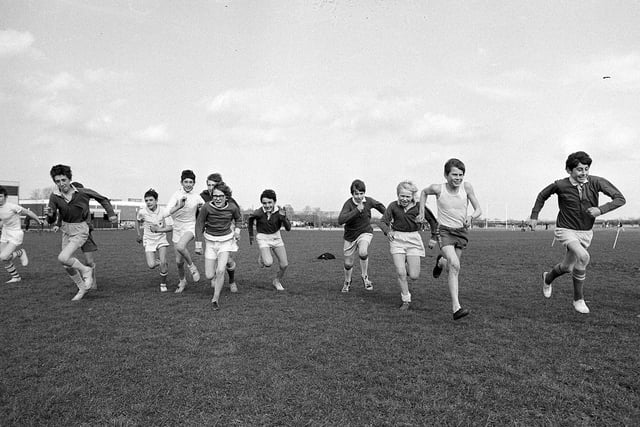 Meden School sports day, another from the early 70s. Recognise anyone in this race?