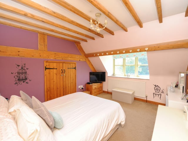This room has fitted wardrobes.