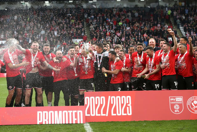Sheffield United's Billy Sharp lifts the second place trophy during the Sky Bet Championship match at Bramall Lane, Sheffield.   Ian Hodgson/PA Wire.