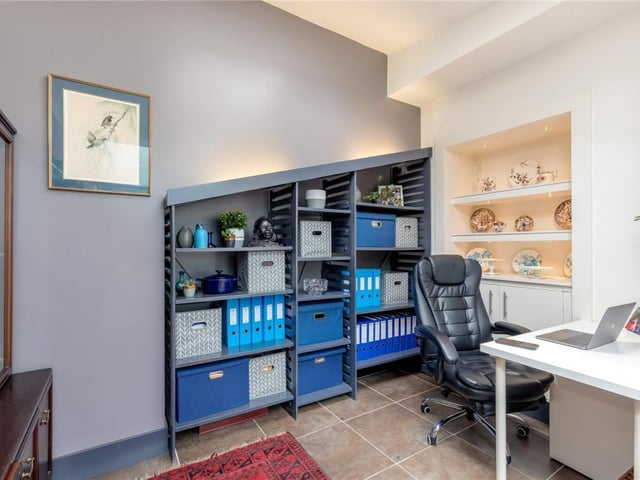 Snug / home office.