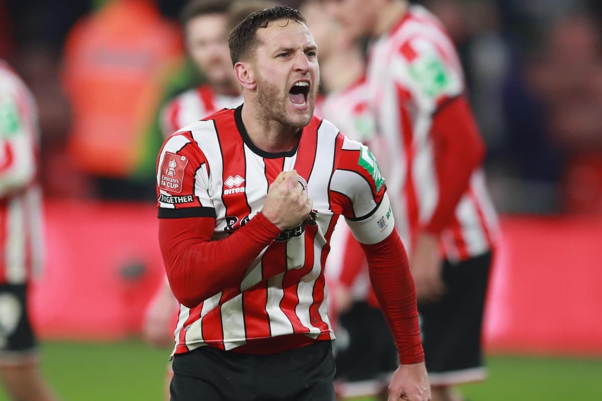 Billy Sharp Sheffield United: Billy Sharp drops future hint after “spicy” Wrexham ...