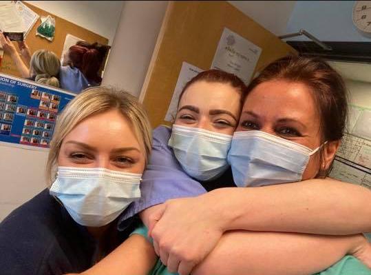 15 photos of your NHS heroes.