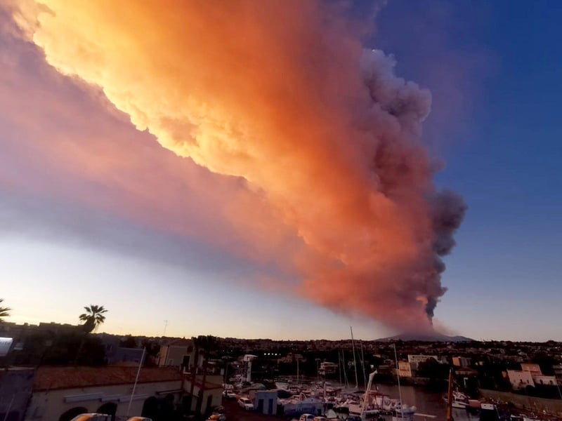 Etna has roared back into spectacular volcanic action, sending up plumes of ash and spewing lava. (Davide Anastasi/LaPresse via AP)