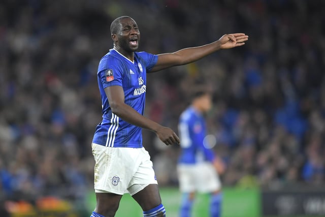 Middlesbrough are set to make a move for Cardiff City’s ex-Leeds United and PSG defender Sol Bamba. (TeamTalk)