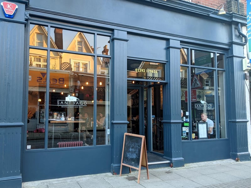 Sant-Yago on Clarendon Road, is a cocktail bar and tapas restaurant. Dishes are researched to represent flavours from across Europe and our ever growing menu is packed full of dishes that will get those juices flowing. It has a rating of 4.6
based on 1,125 reviews.
santyago.co.uk