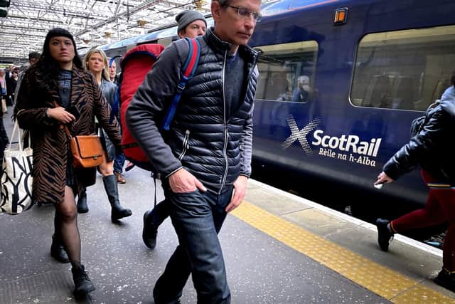 Passengers may still face delays and disruption at Edinburgh Waverley after major signal issues on Thursday 